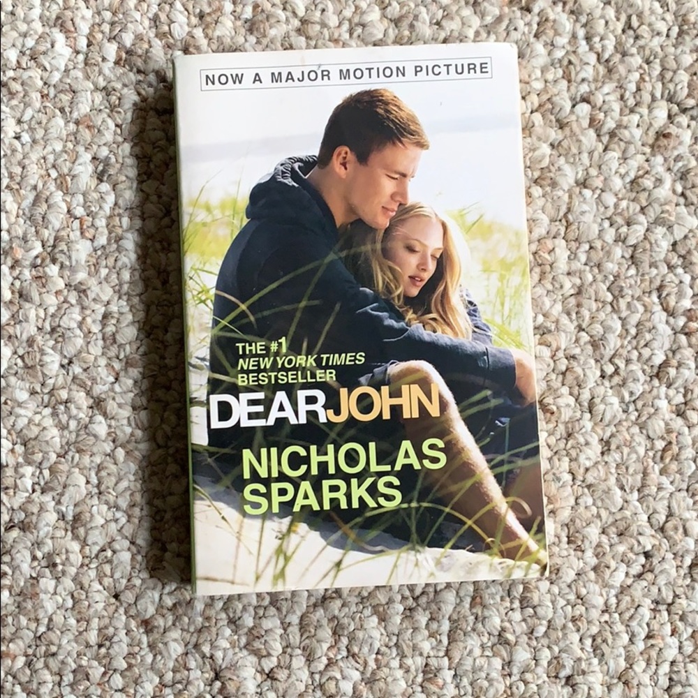 ✋🏼✨ Dear John